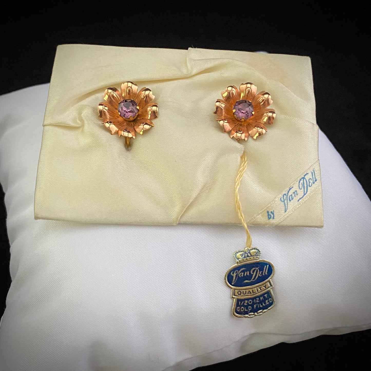 1950s Van Dell 12 K.T. Gold Filled Flower Earrings - Retro Kandy Vintage