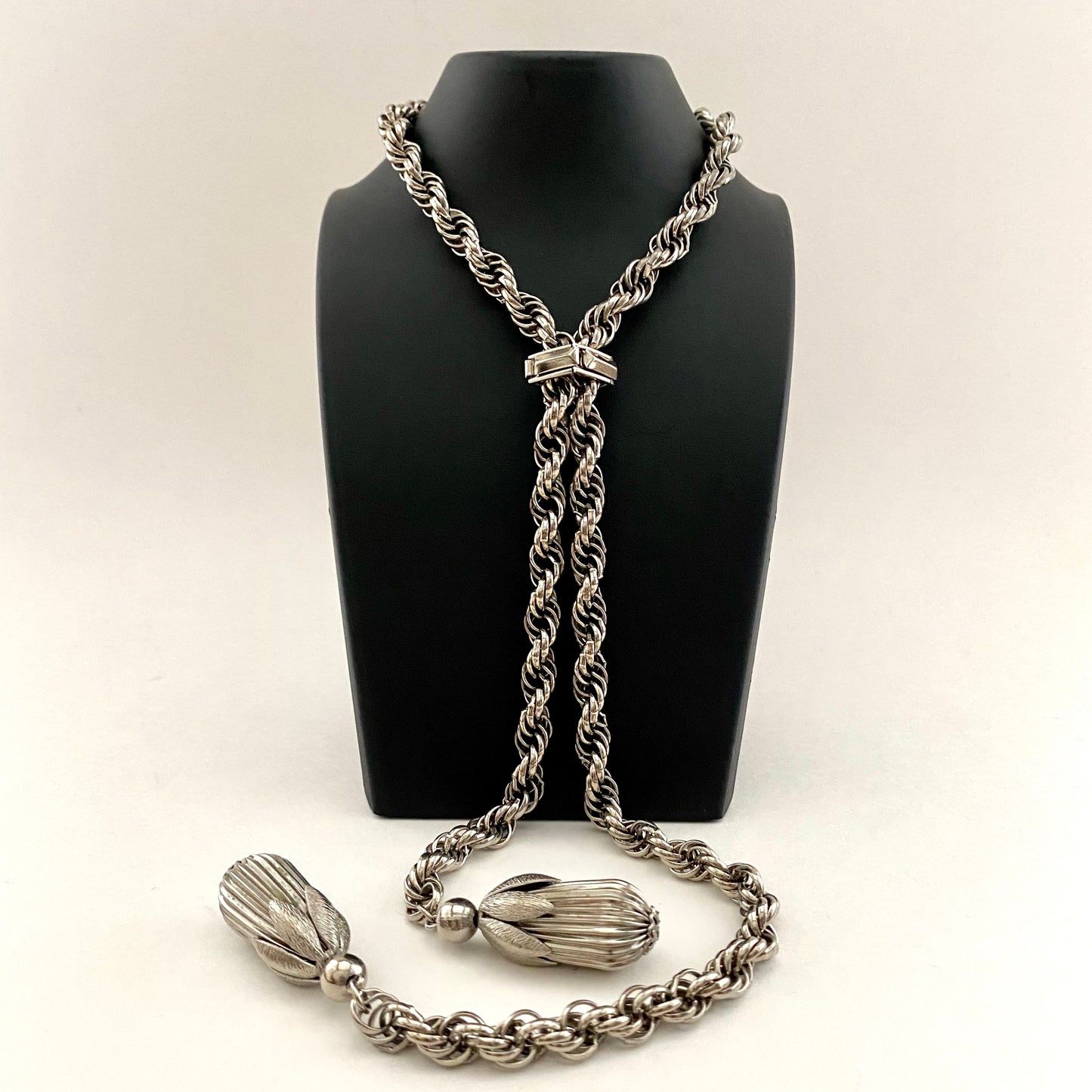Late 60s/ Early 70s Lariat Chain Necklace