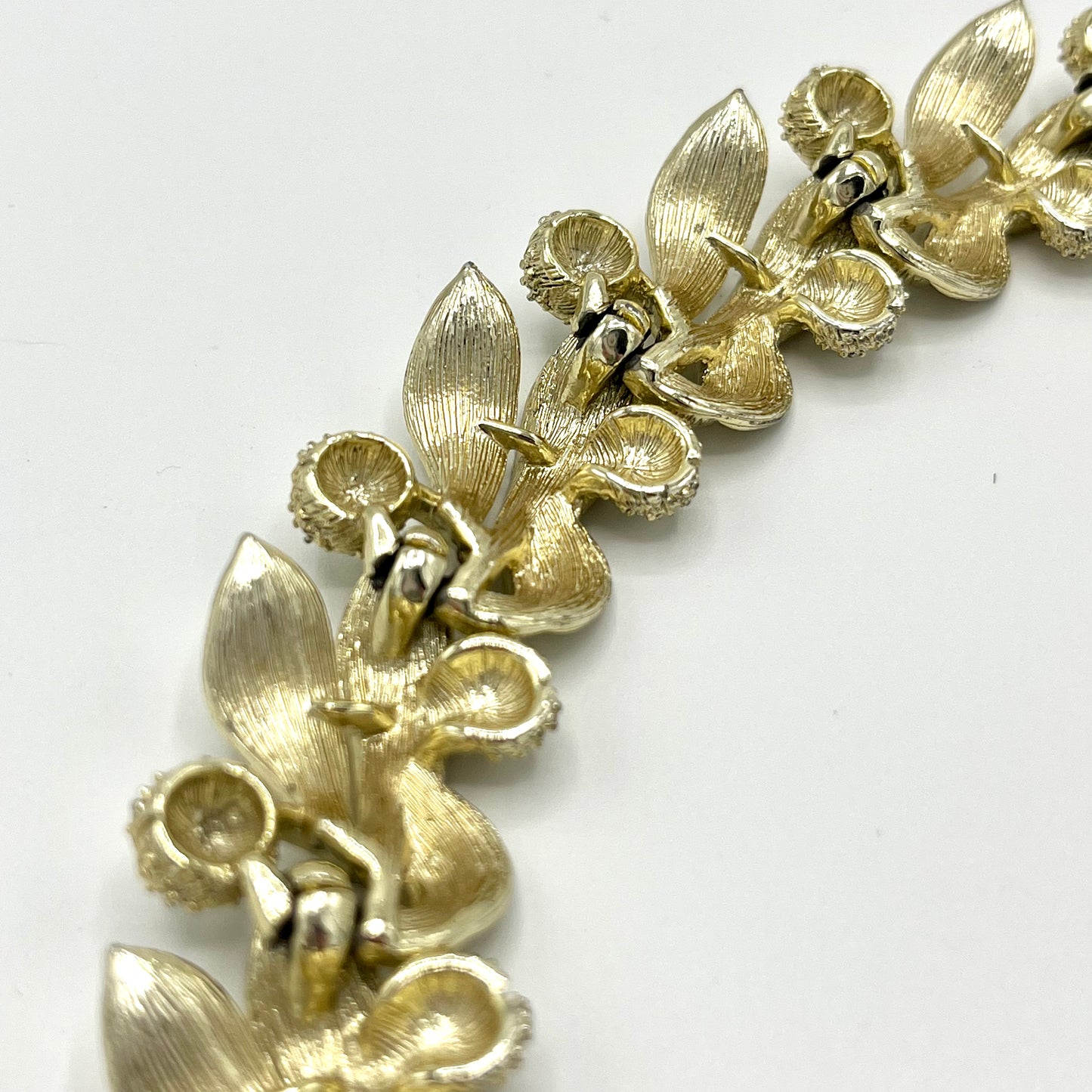 1960s Lisner Gold-Tone Bracelet