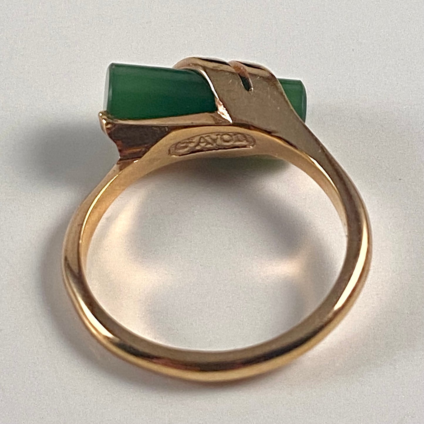 1978 Avon Captured Jade Ring