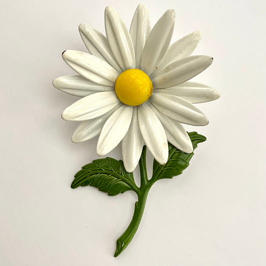 Late 60s/ Early 70s Large Daisy Enamel Flower Brooch