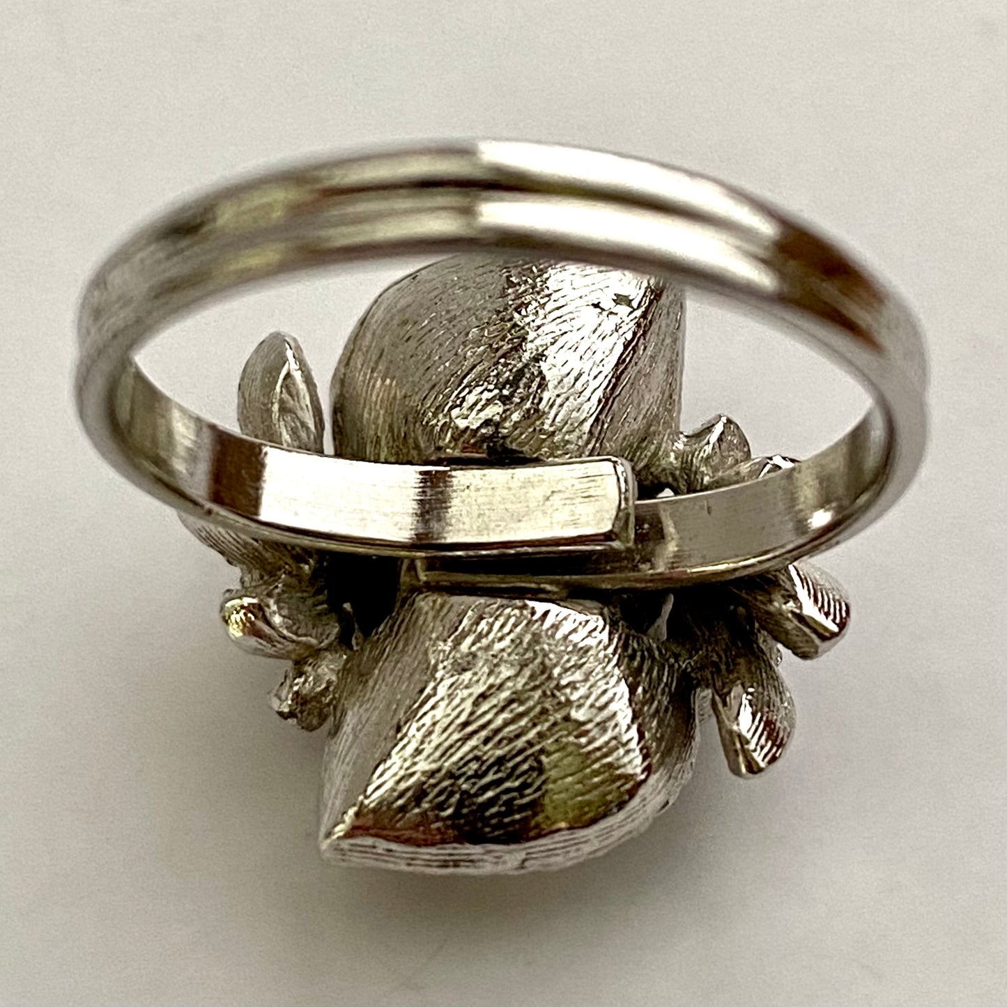 1973 Sarah Coventry Love Story Ring
