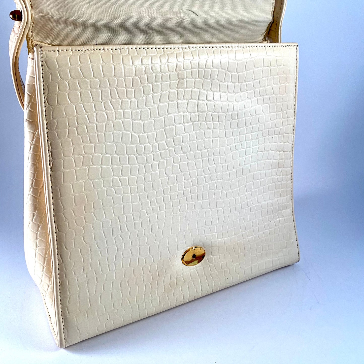 1950s Ivory & Black Patent Leather Front Flap Handbag