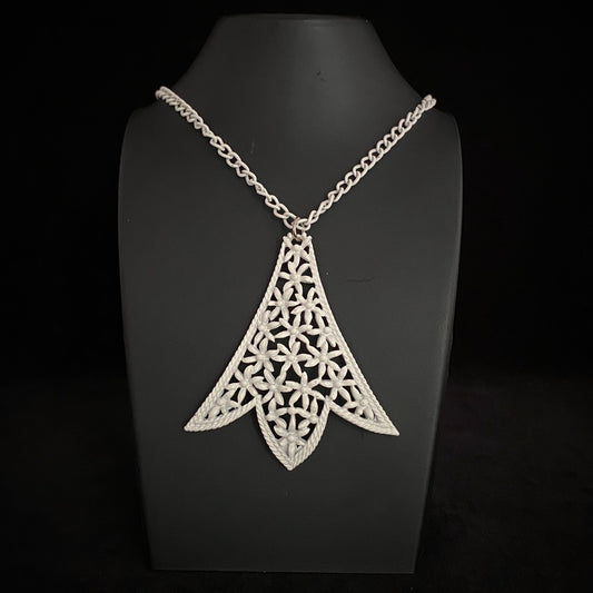 Late 60s/ Early 70s Enamel Flower Necklace