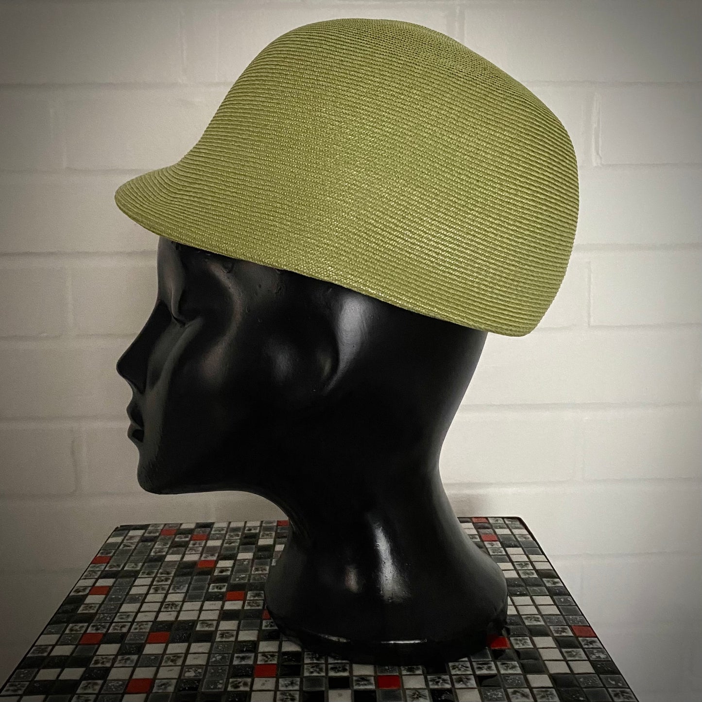 1960s Woven Cloche Hat
