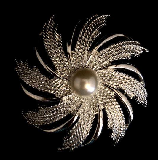 1969 Sarah Coventry Silvery Sunburst Brooch - Retro Kandy Vintage