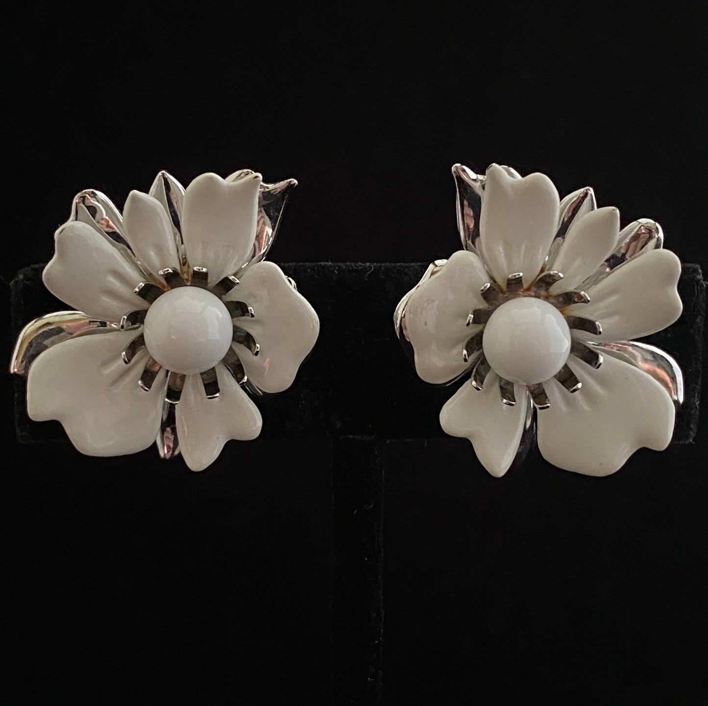 1970s Sarah Coventry New Summer Magic Earrings - Retro Kandy Vintage