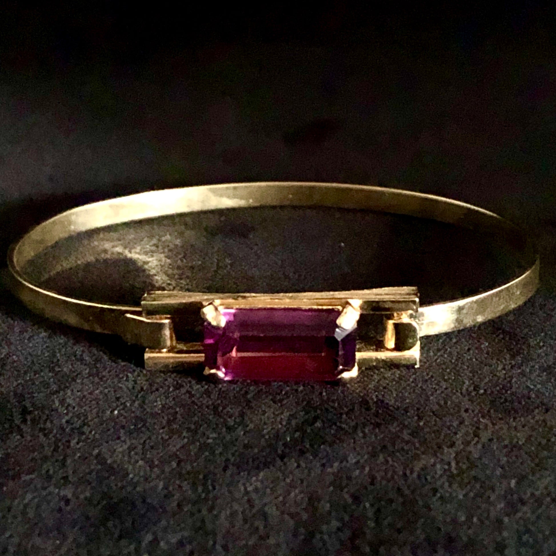 1975 Avon Plaza IV Bracelet - Retro Kandy Vintage