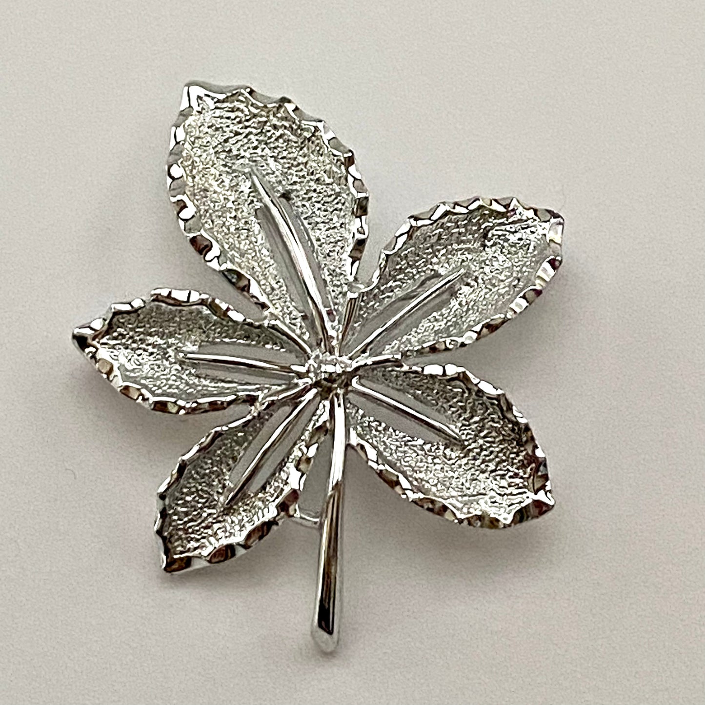 1968 Sarah Coventry Ivy Brooch