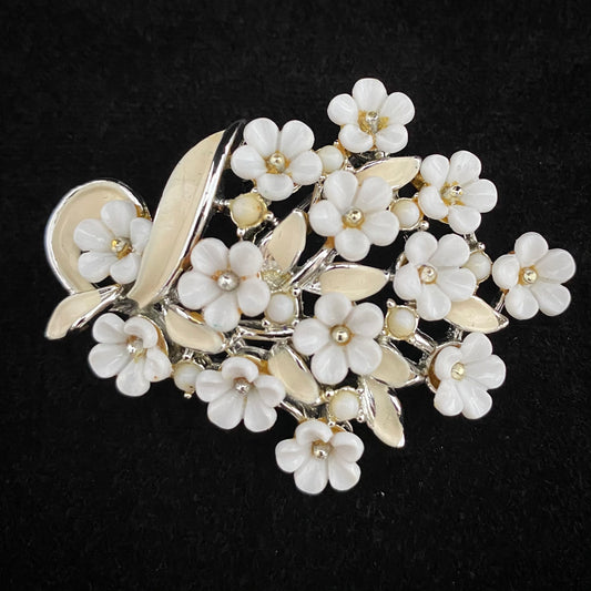 1950s ART Flower Brooch