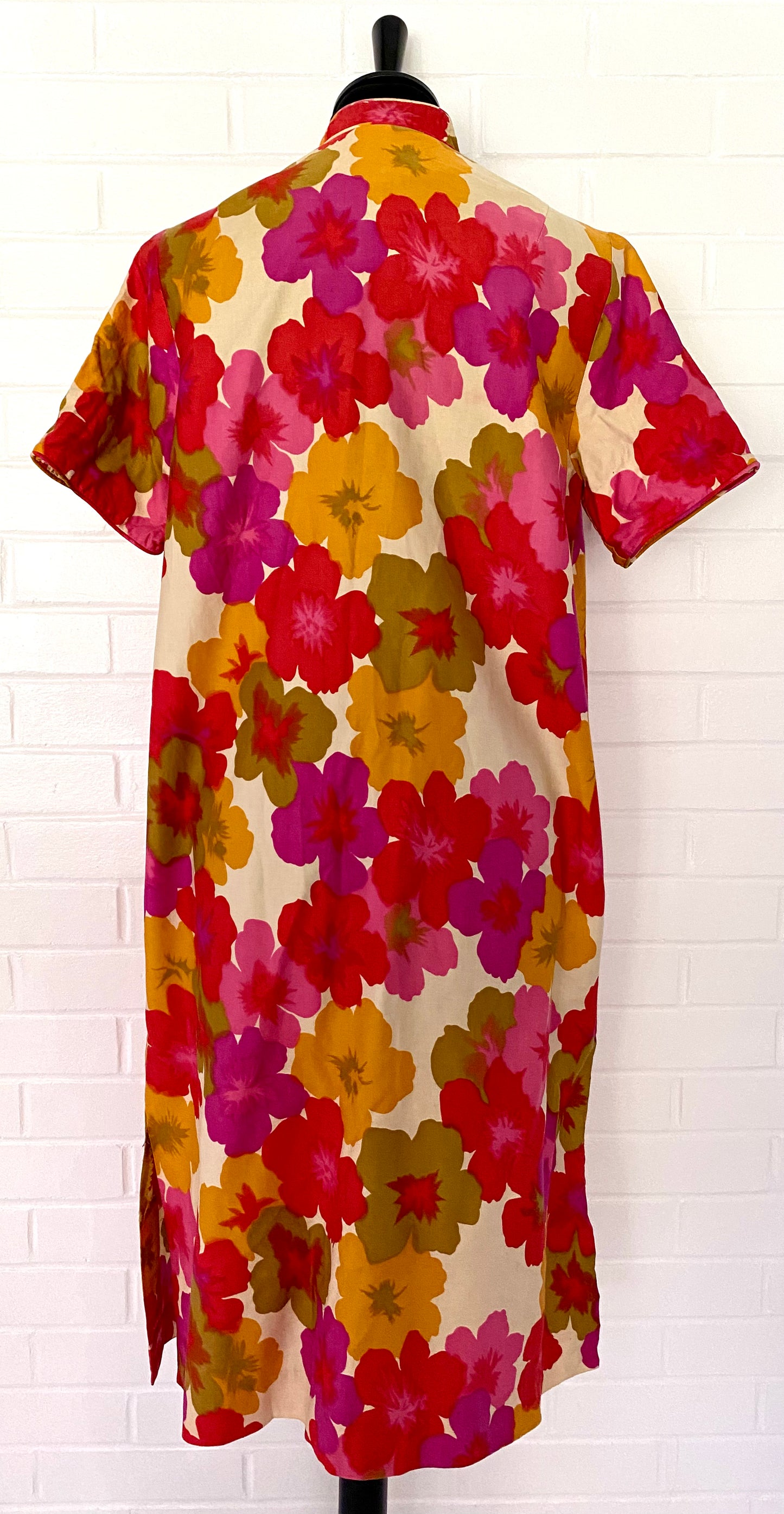 Late 40s/ Early 50s Andrade Resort Shops Waikiki Dress/ Robe