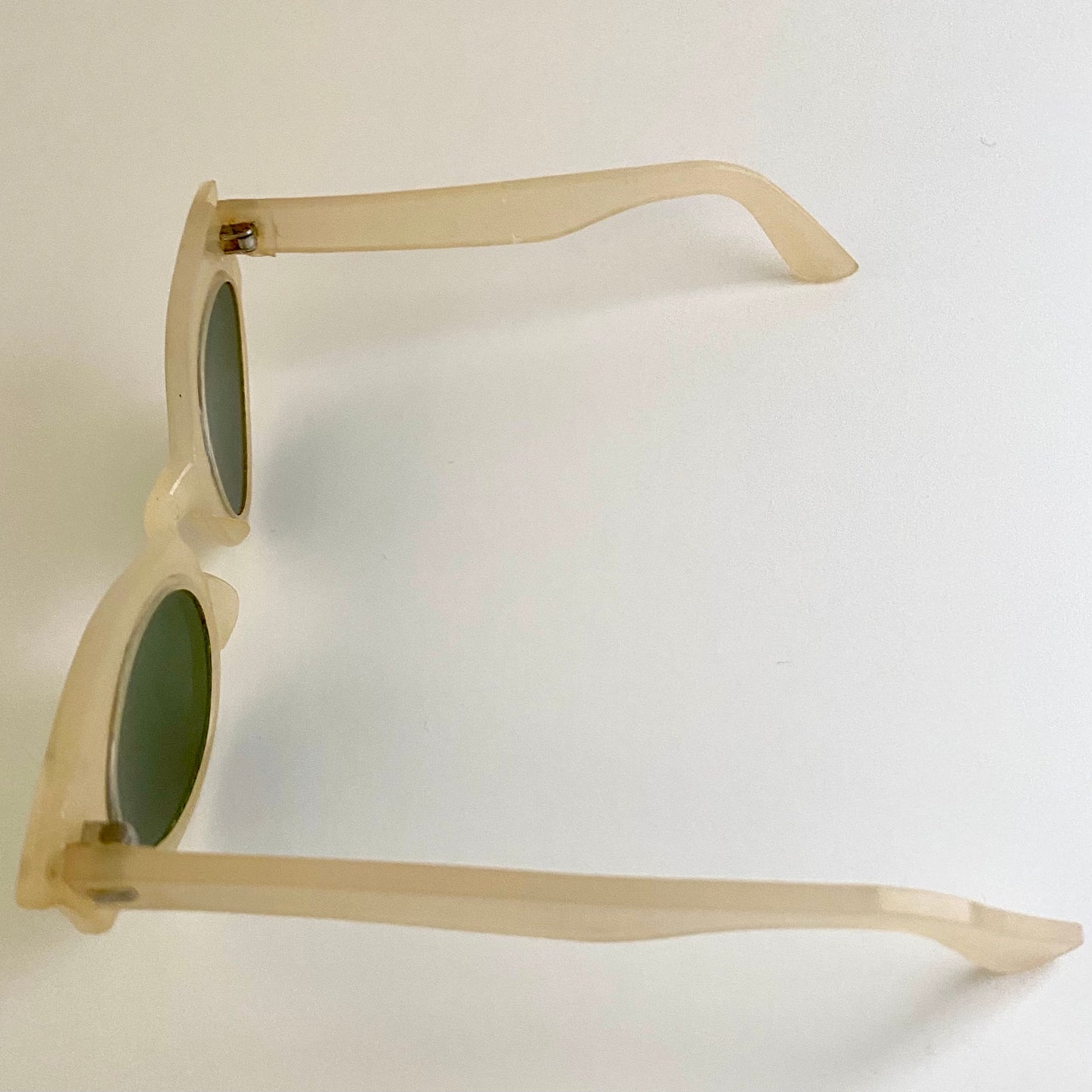 1950s Rhinestone Cat Eye Sunglasses
