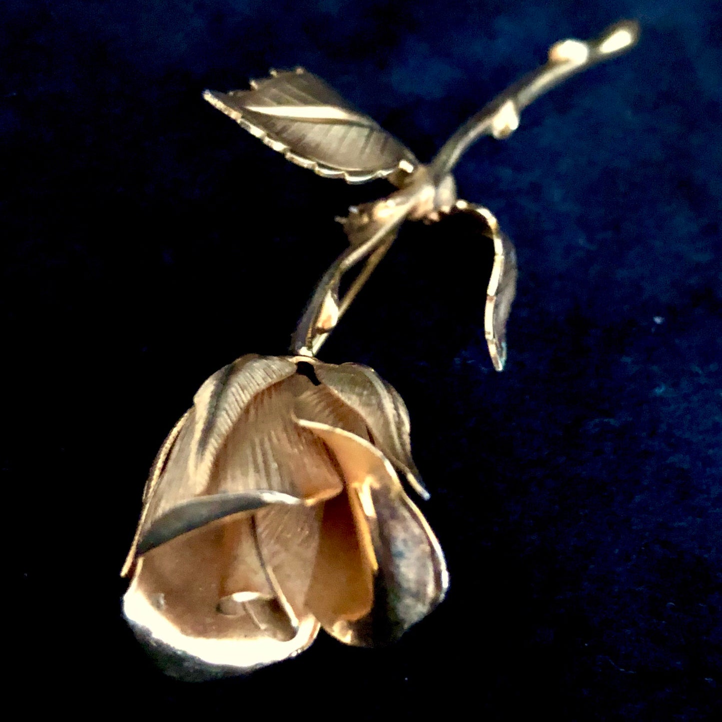 1960s Giovanni Rose Bud Brooch - Retro Kandy Vintage