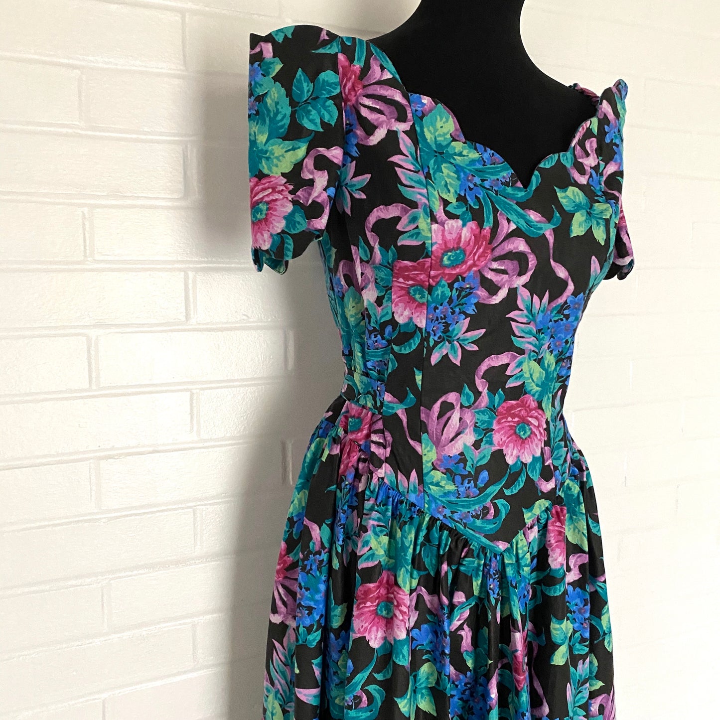 1980s Expo Flowered Party Dress