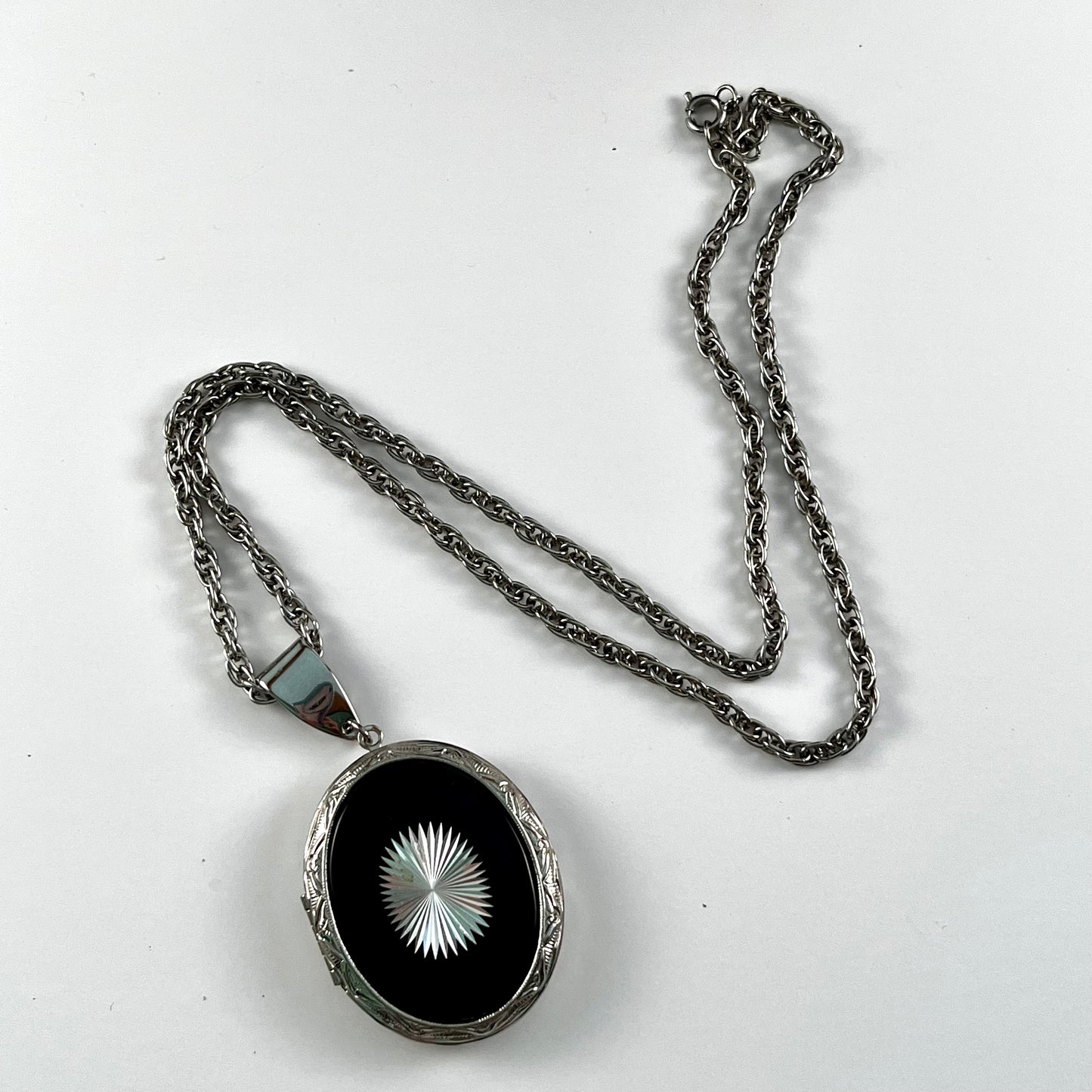 70s/80s Pendant Locket Necklace