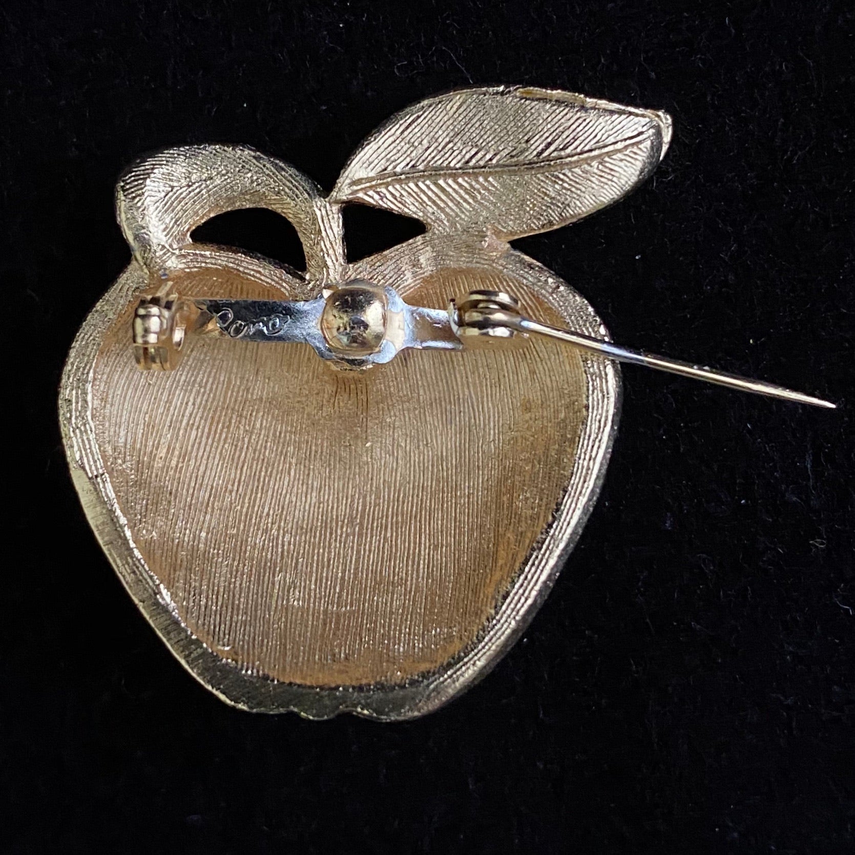 1960s Coro Gold Apple Brooch - Retro Kandy Vintage