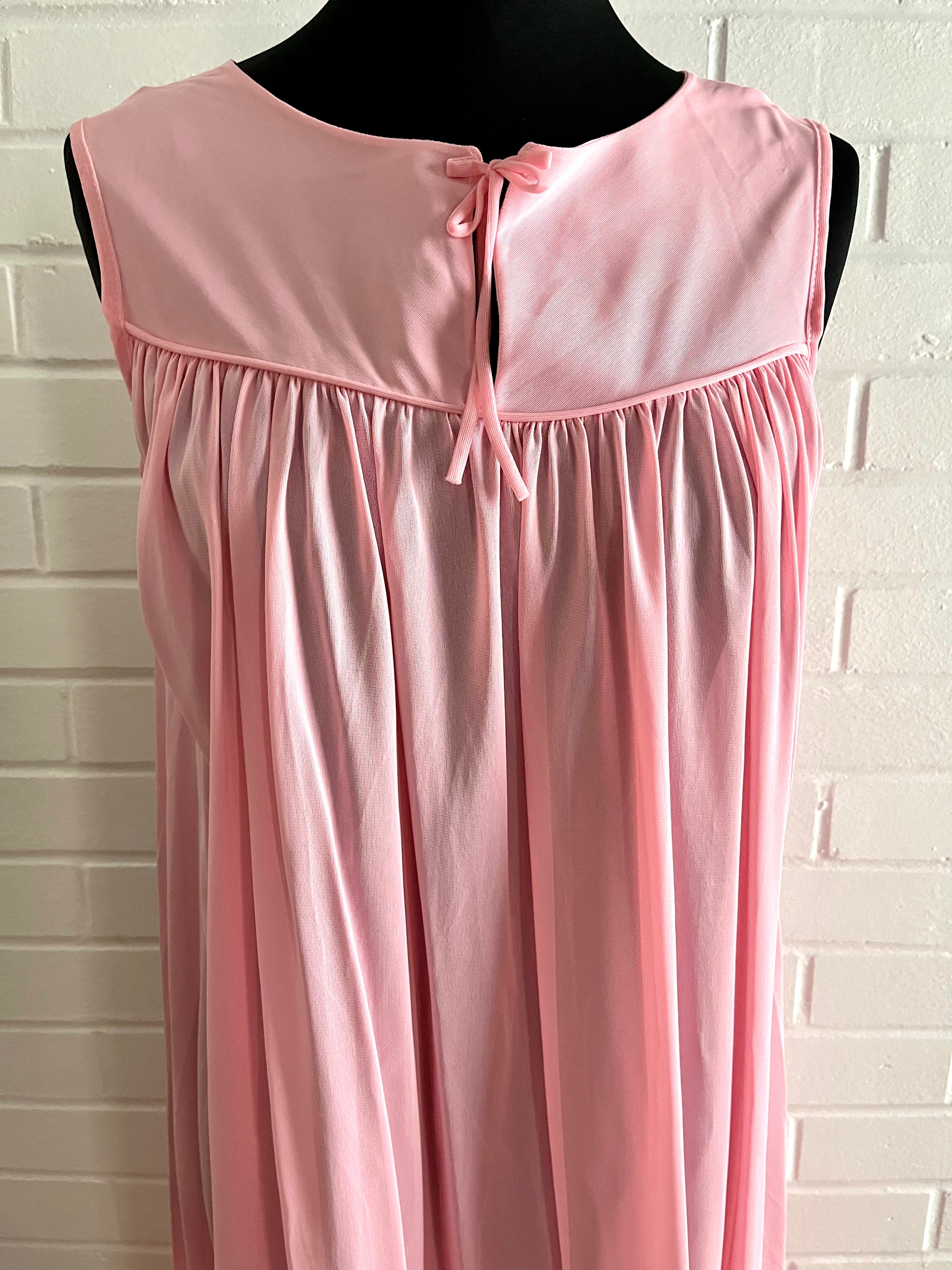 1960s Peignoir Nightgown Set