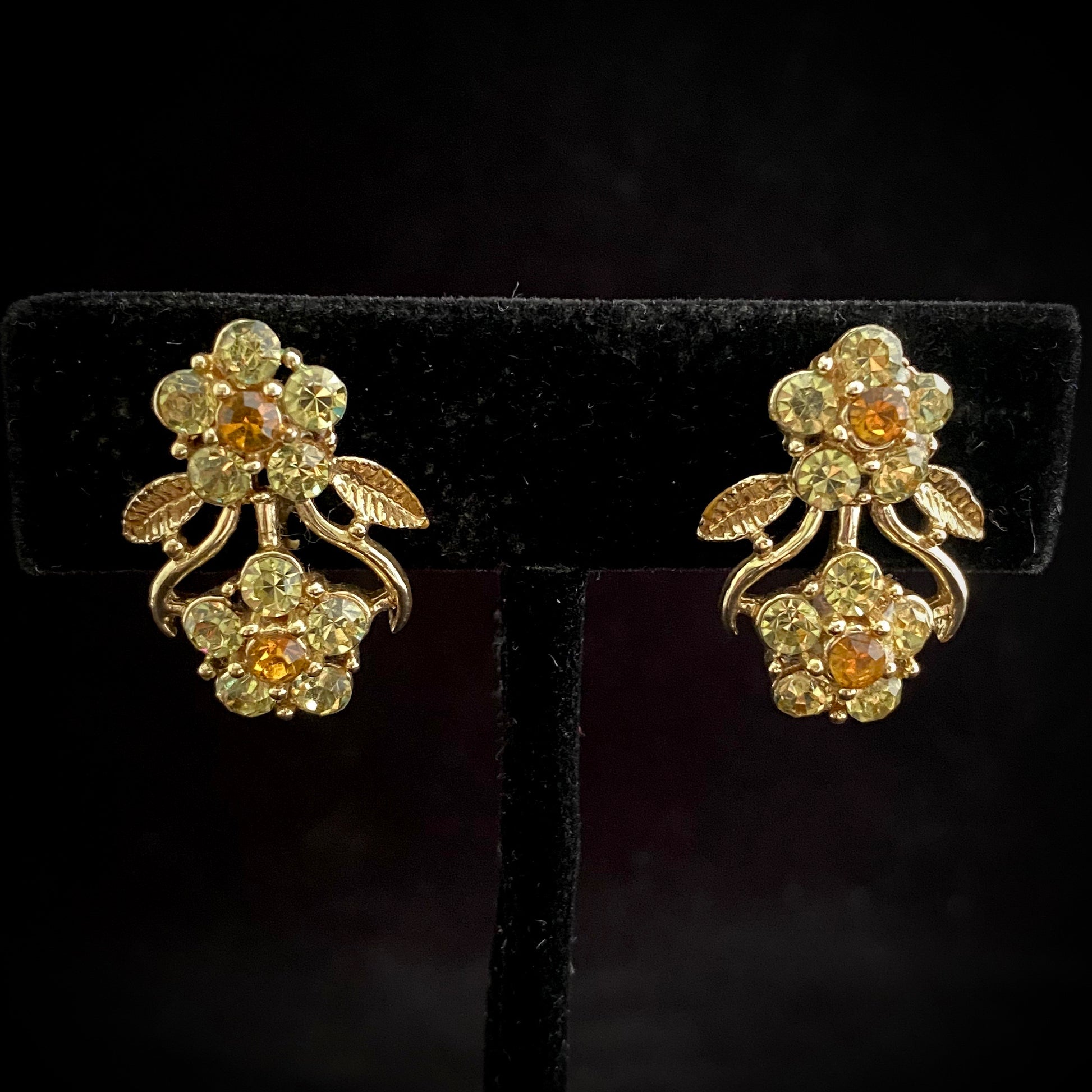 Late 50s/ Early 60s Coro Rhinestone Flower Earrings - Retro Kandy Vintage