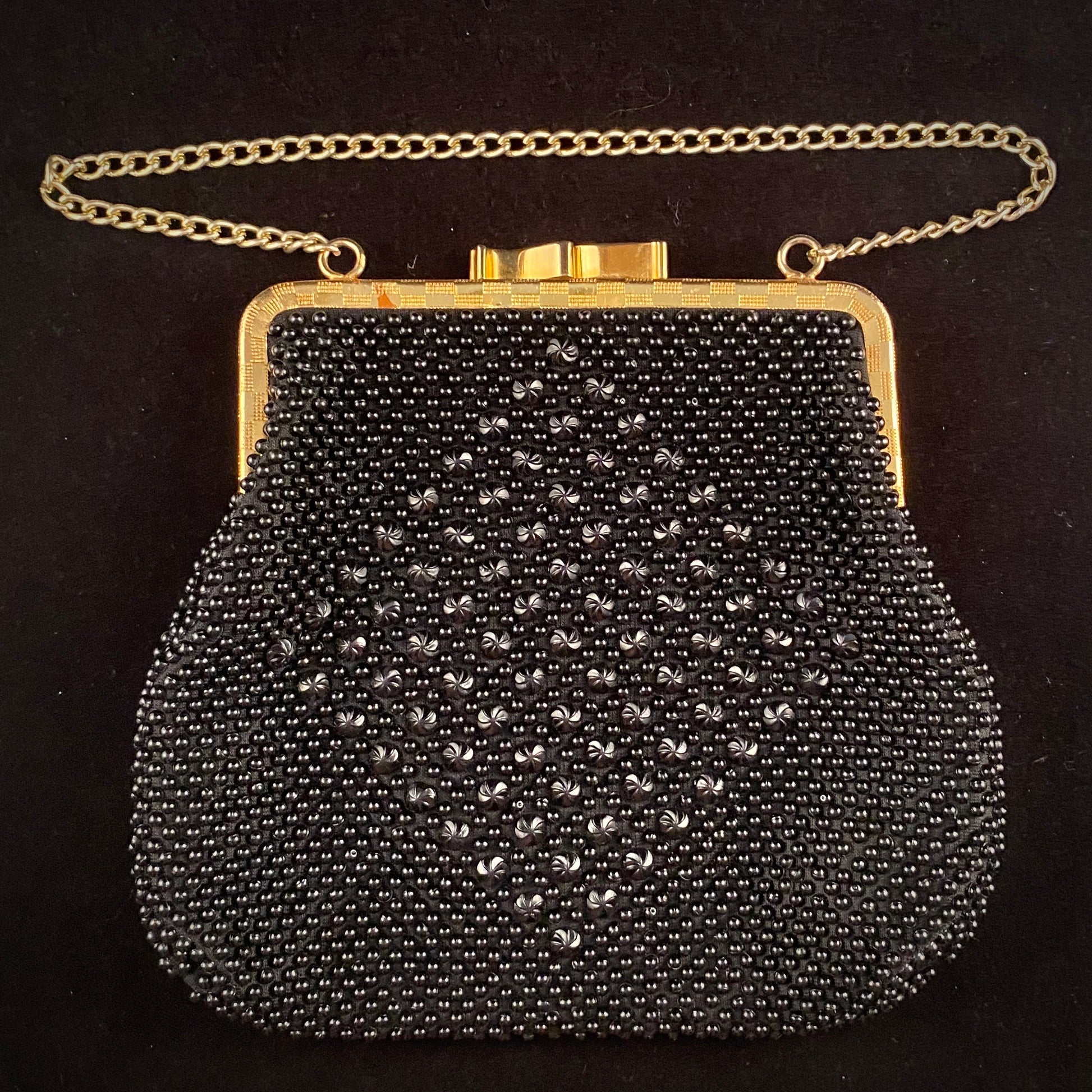 La Regale Beaded Purse Evening Bag Vintage Hand Made Metal Frame