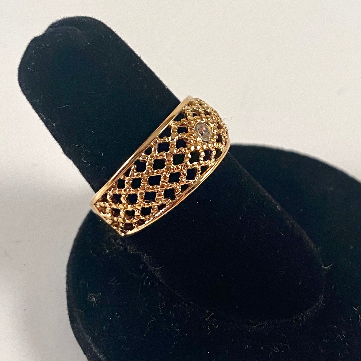 1978 Avon Lattice Lace Ring