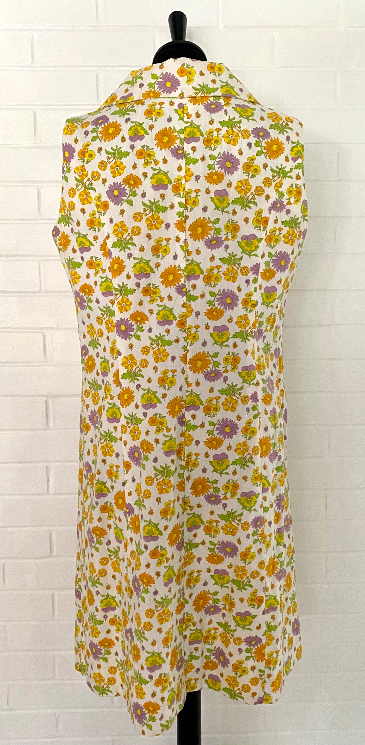 1960s Flowered Shift Dress