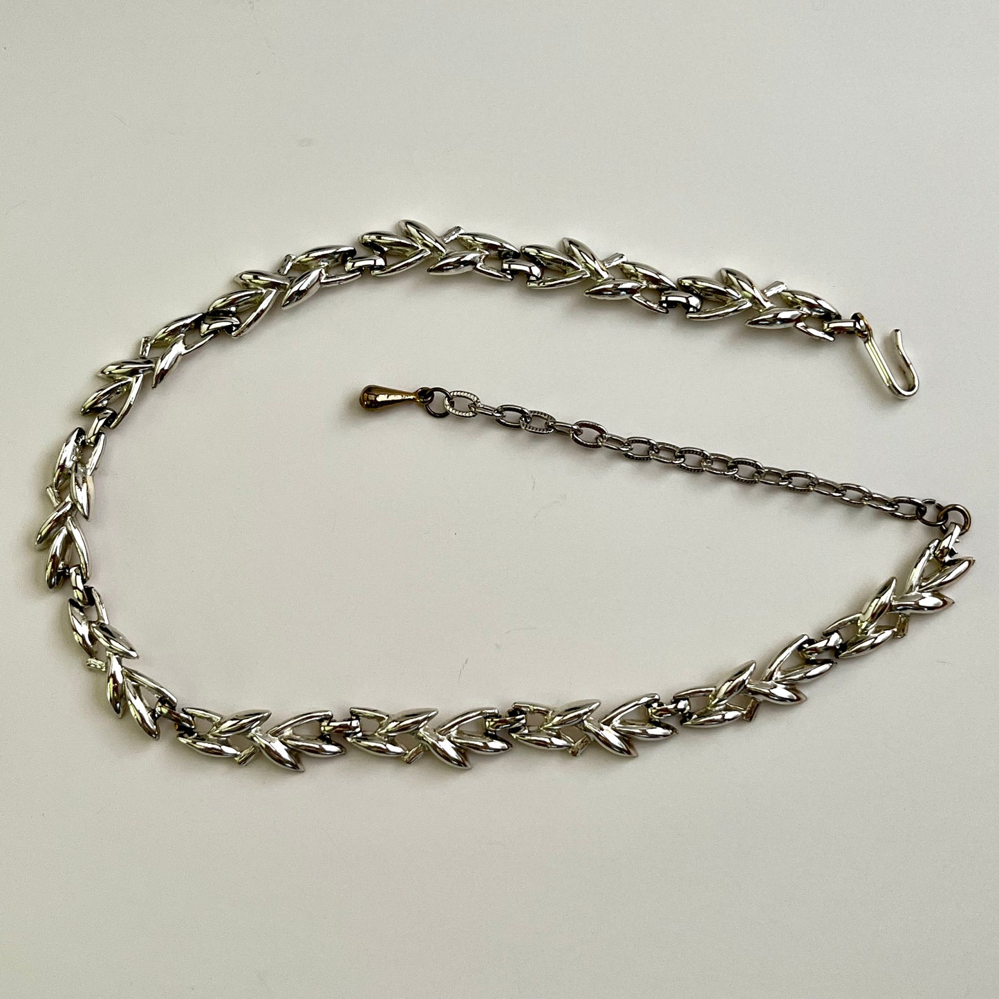 Late 50s/ Early 60s Silver-Tone Choker Necklace