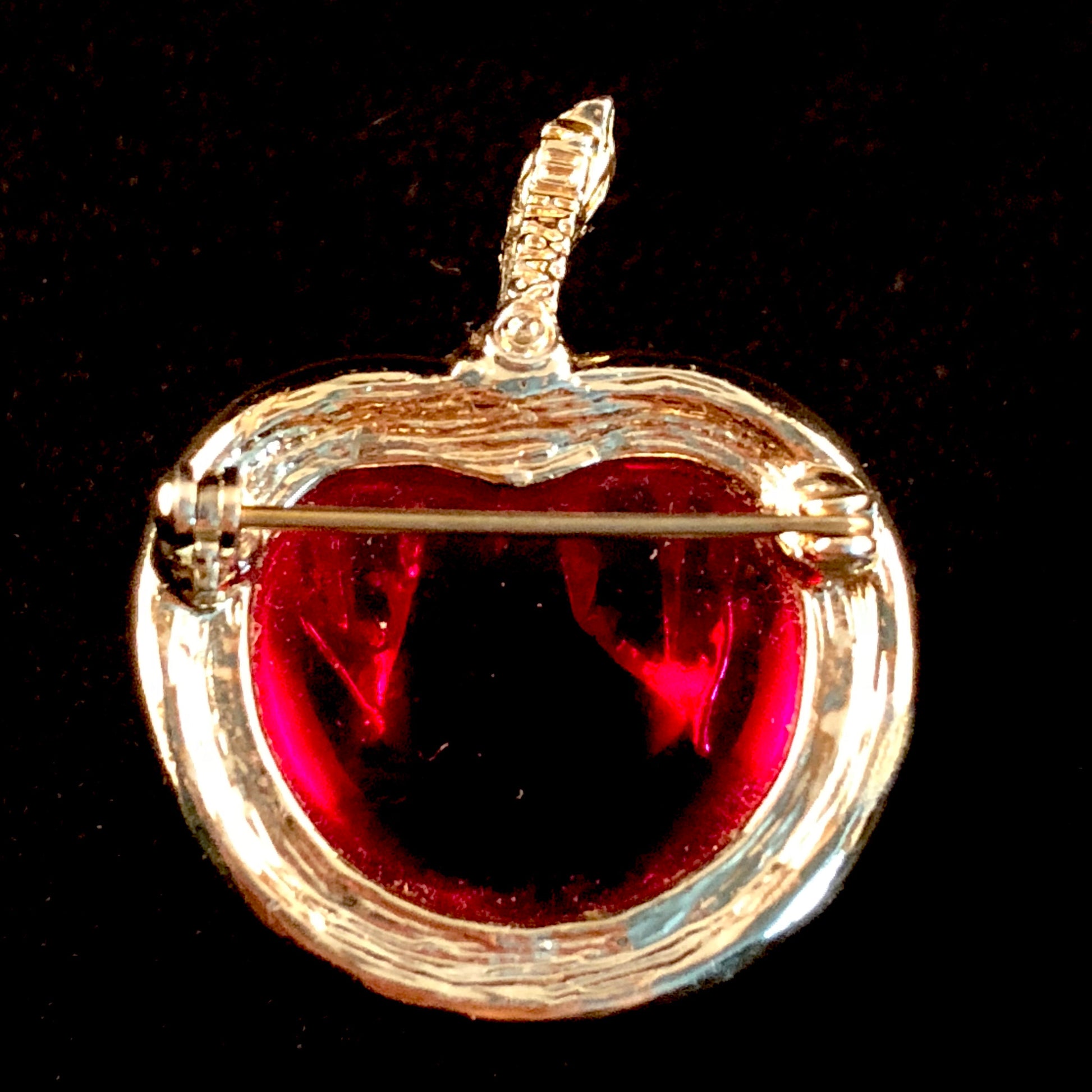 1972 Sarah Coventry Burgundy Brooch - Retro Kandy Vintage