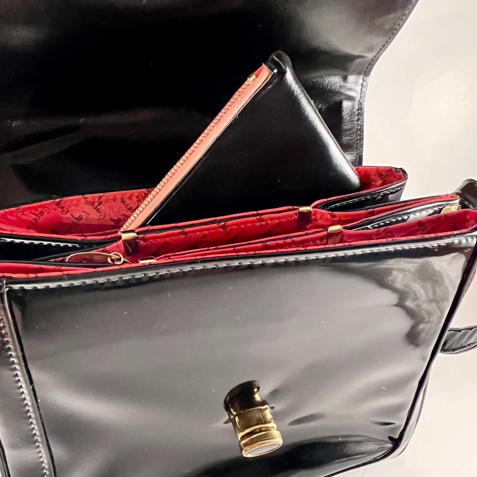 Late 50s/ Early 60s Empress Patent Leather Handbag – Retro Kandy Late 50s/ Early 60s Empress Patent Leather Handbag – Retro Kandy
