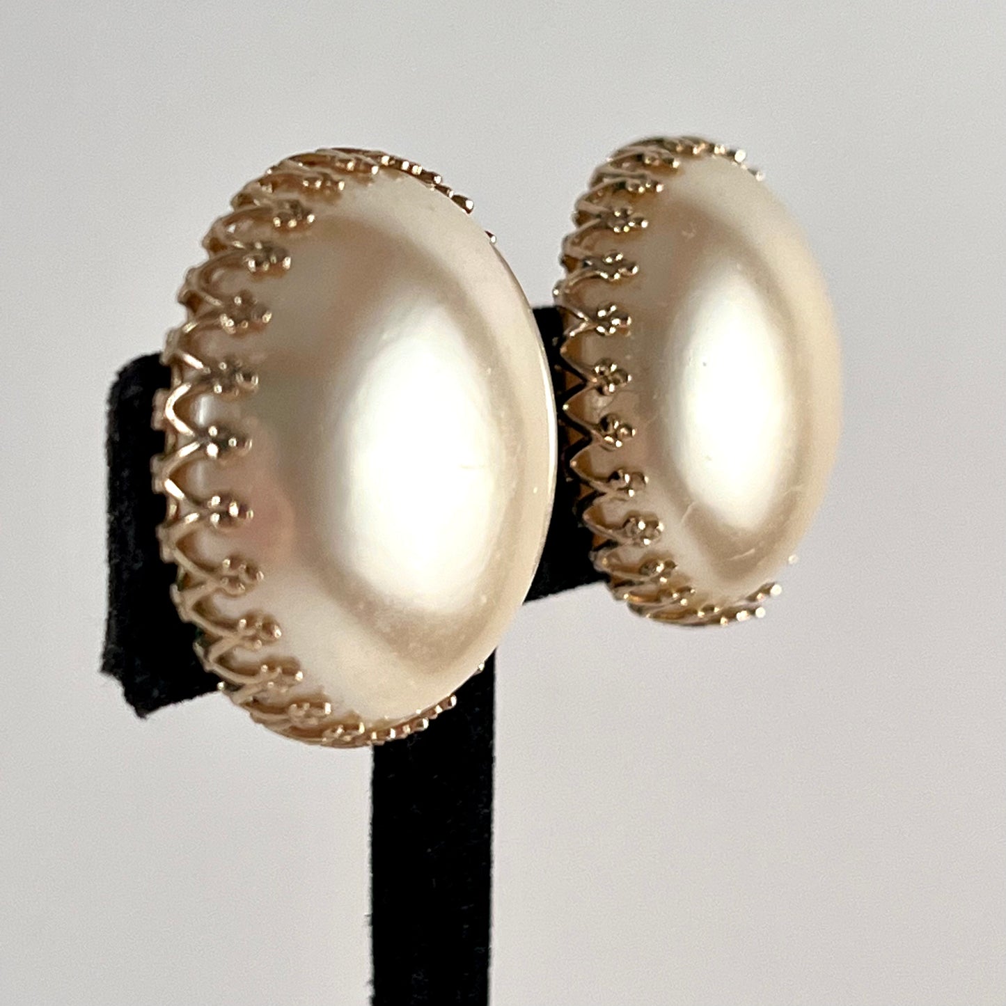 1960s Pearl Dome Earrings