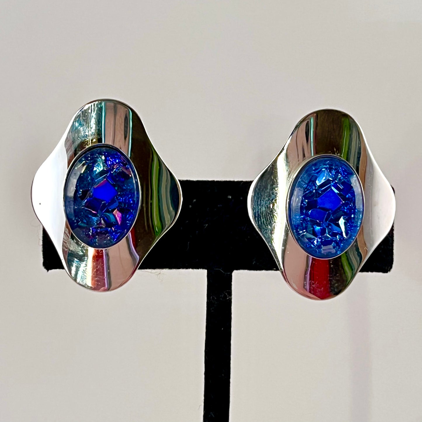 1972 Sarah Coventry Cleopatra Earrings